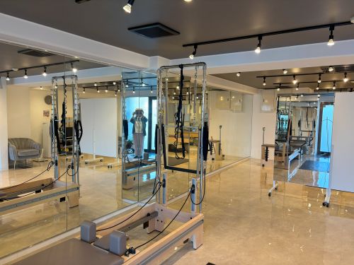 DEP岡山店の店内